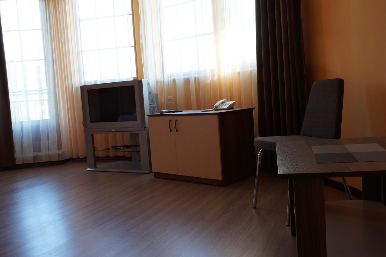 Villa Qero Batumi Ngoại thất bức ảnh