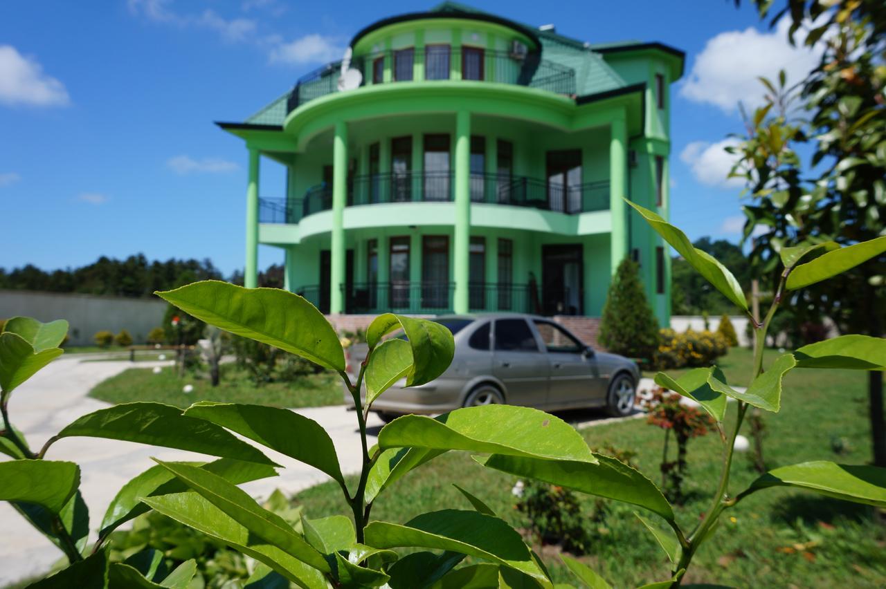 Villa Qero Batumi Ngoại thất bức ảnh