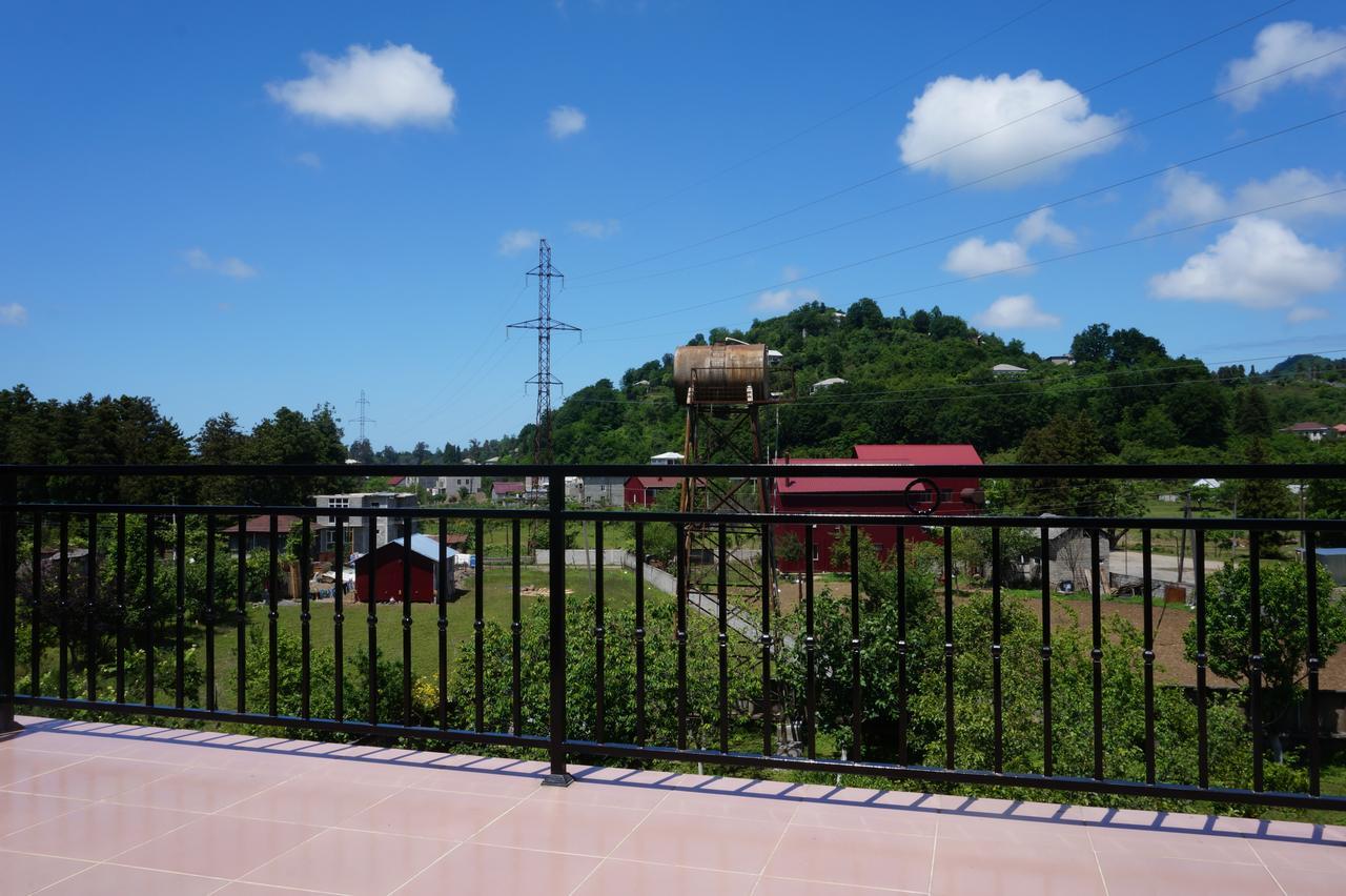 Villa Qero Batumi Ngoại thất bức ảnh